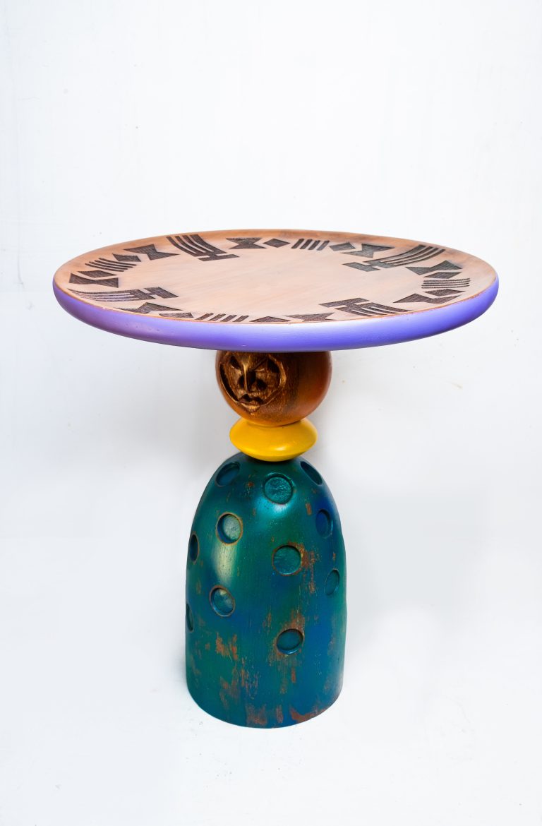 Eledere Table